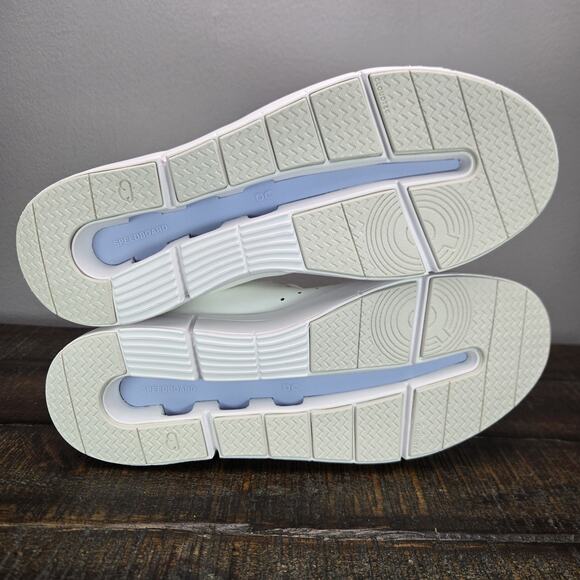 NEW On Cloud The Roger Advantage Womens Size 7.5 Court Tennis Shoes White Fossil - Picture 9 of 12